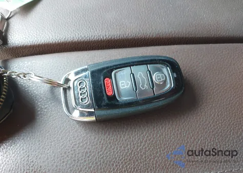 2015 Audi A8 L 3.0T из США, поврежденный, VIN WAU3GAFD4FN039482